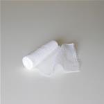 Fisiogauze "E" (10 cm x 4 m tesa) - Benda monoestensibile bianca (Estensibilità 80% circa) Indicata per il fissaggio di compresse di medicazioni e per copertura su pomate ed unguenti - morbida e permeabile all'aria (La confezione contiene 20 pz)