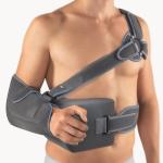 BORT OMOARS CON CHIUSURA TRIANGOLO - TAGLIA 2 (altezza corpo > 165cm) - Cuscino per il posizionamento del braccio per l’immobilizzazione e la riduzione di carico dell’articolazione della spalla con rotazione verso l’esterno di 15° o 30° e in abduzione a 1