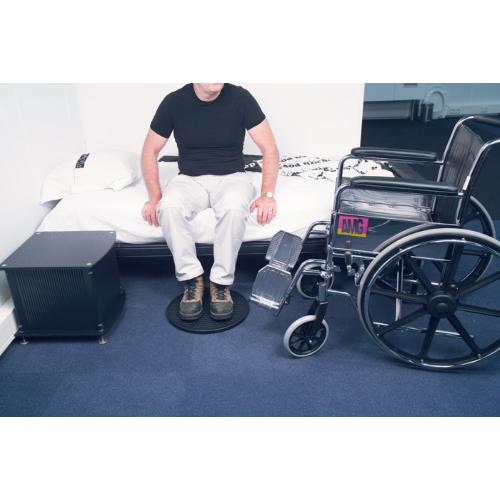 DISCO GIREVOLE PER IL TRASFERIMENTO DALLA SEDIA A ROTELLE AL LETTO - MODELLO TURN - (PIVOT - PIVOTING)