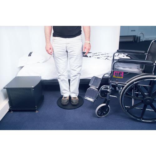 DISCO GIREVOLE PER IL TRASFERIMENTO DALLA SEDIA A ROTELLE AL LETTO - MODELLO TURN - (PIVOT - PIVOTING)