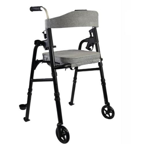 ROLLATOR PIEGHEVOLE PER USO INTERNO - STRUTTURA PORTANTE IN ACCIAIO - GAMBE E MANIGLIA SPINTA IN ALLUMINIO - Maniglie morbide regolabili in altezza - Portabastone e portabottiglia - Gambe regolabili in altezza - 2 puntali e 2 ruote direzionali 